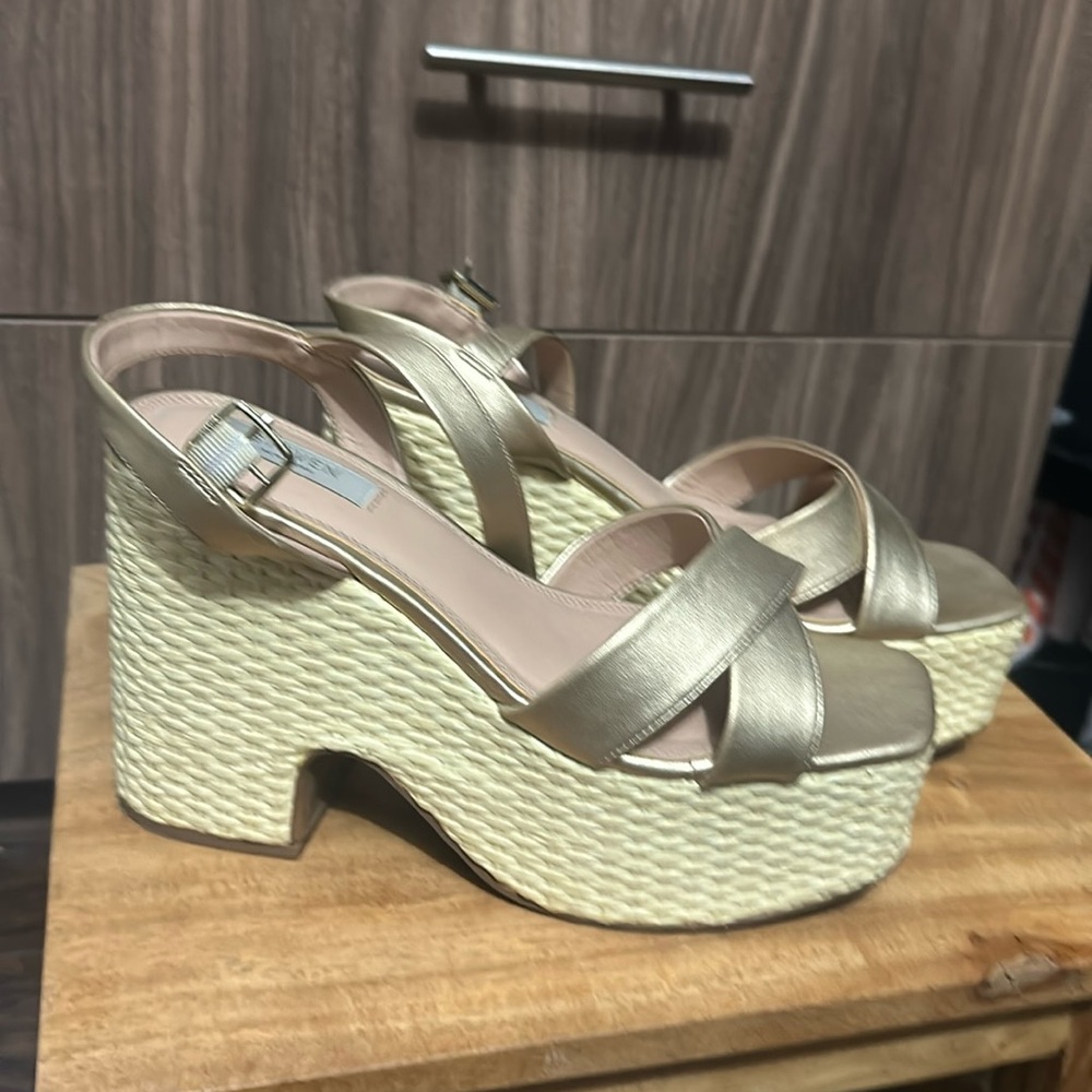 STEVEN shoes size 8.5